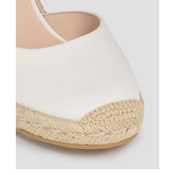 Stuart Weitzman MYKONOS CLOSED-TOE ESPADRILLE WEDGE size 9.5 - Picture 4 of 10